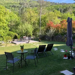 https://studio-neuf-et-agrable-le-bar-sur-loup.fr-provencehotel.com